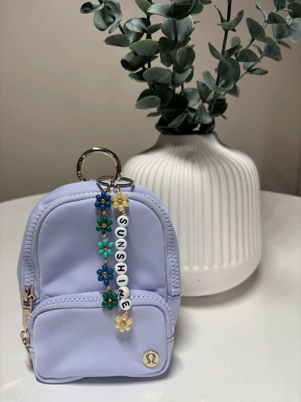 Beaded Daisy Keychain - SUNSHINE
