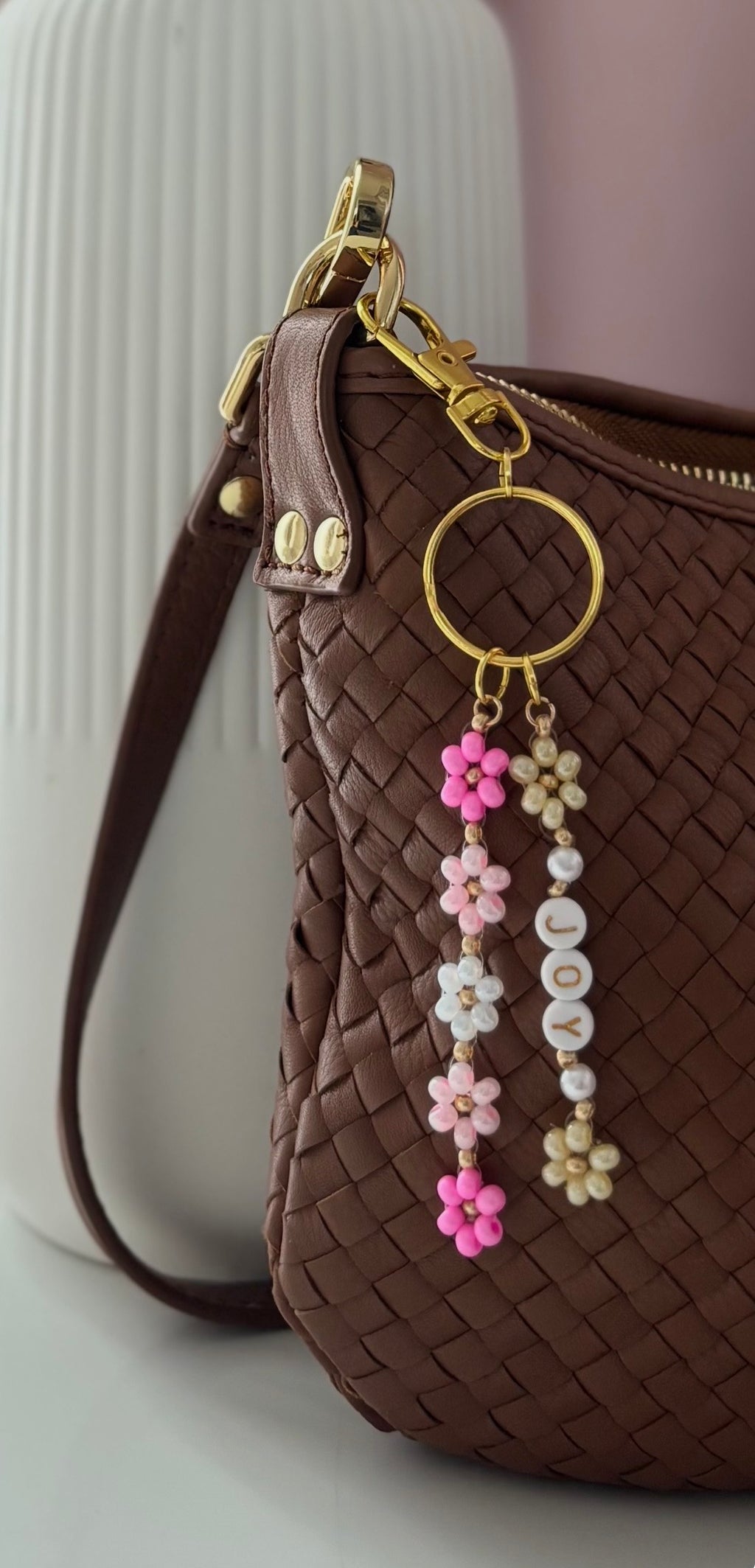 Beaded Daisy Keychain - JOY