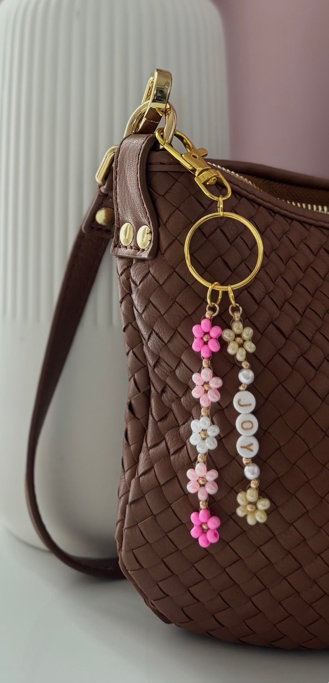 Beaded Daisy Keychain - JOY